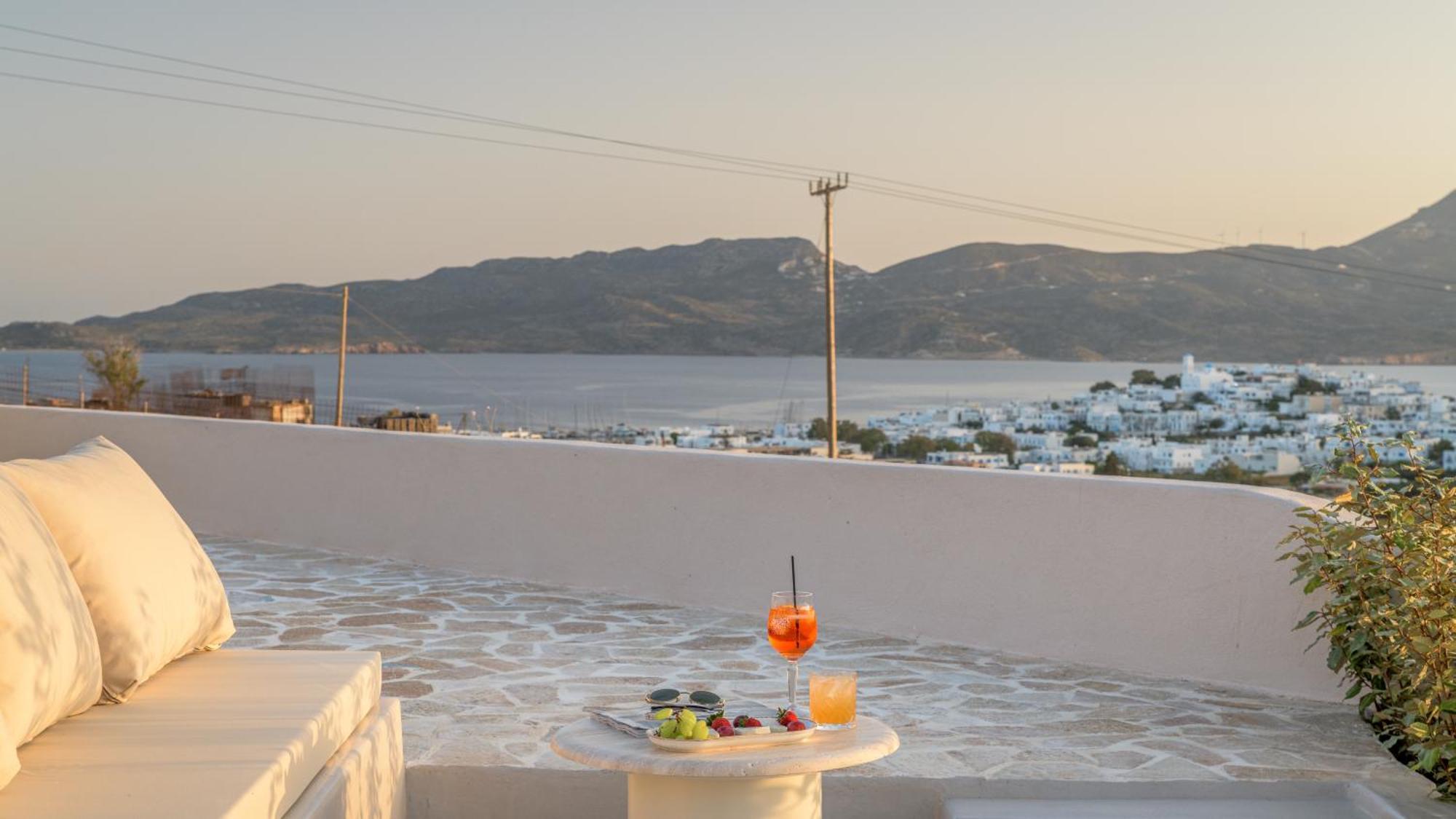 Solus Suites Milos Adamantas (Milos) Exterior foto